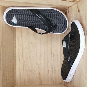 Columbia Women's Black and White Flip Flops Sandals-worn twice